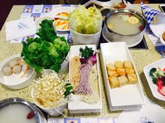 -魔法帽酱料牛肉小火锅(米兰店)