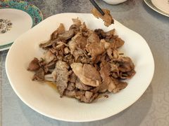 新疆炒烤肉-汗腾格里·风味餐厅(新疆驻京办店)