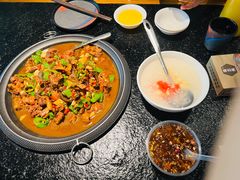 -侯志伟老街炒鸡(广济街店)