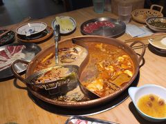 -洱火云南酸菜牛肉火锅(石景山当代商城店)