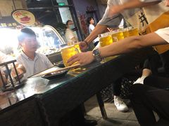 -何师烧烤·香辣蟹·川菜·30年老品牌(太古里旗舰店)