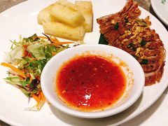 西贡炭烧烤猪颈肉配菠萝-美奈小馆·东南亚菜(福田星河COCO Park店)