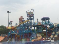 -欢乐水魔方水世界