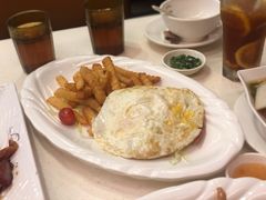 -香港新发烧腊茶餐厅(万象店)