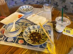 -周大娘牛乳(旧寨古村总店)