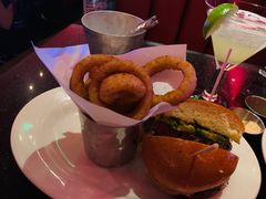 -Chili's Cafe&Bar奇利斯(滨江店)