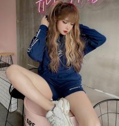 -Coo Hair salon