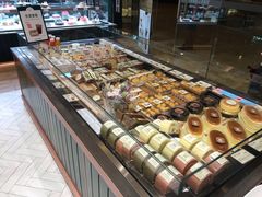 -多乐之日(颐堤港店)