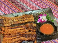 -香巴拉云南餐厅(华莱坞店)