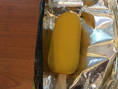 -全家便利店(襄阳南路店)