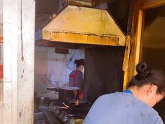 -一品鲜鱼锅贴(人民一路店)