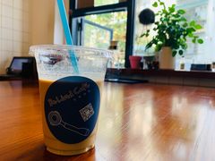 -Be Lived Cafe比例咖啡(摩天轮店)