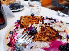 -Rustica Rialto Towers