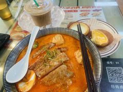 -兴华里茶记(禅城同济首店)