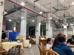 大堂-标记美食新鲜猪杂(兴南大道店)