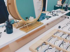 -无界眼镜MaxLess(南翔印象城店)