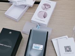 -华为授权体验店(龙湖礼嘉天街)