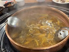 -阿山卓·野生菌火锅·纳西火塘烤肉