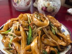 -金杨拉面王小吃面馆·牛三宝面·红烧牛肉粉