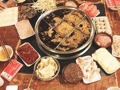 -邓莽子老火锅(中兴路总店)