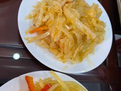 兰州泡菜-东方宫中国兰州牛肉拉面(新起街店)