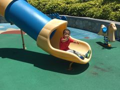 -上海滴水湖皇冠假日酒店