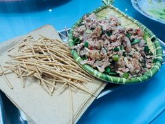 -崴海渔村(虹梅路店)