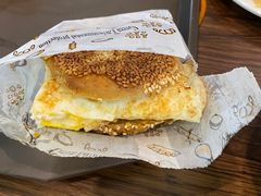 -万红路羊汤烧饼店(将台路店)