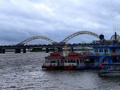 -人民防洪胜利纪念塔