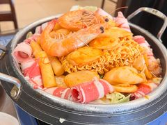 -贵宾庄炸酱面·韩式料理(高区店)