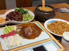 -满园烤鸭·春饼(太原街万达店)
