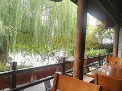 靠窗位-舒羽咖啡(运河店)