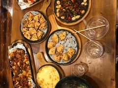-老东镇啤酒屋海鲜加工·蒸汽海鲜·海鲜烧烤(台东店)