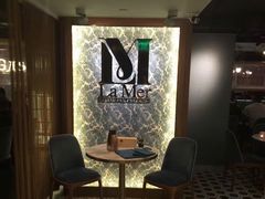 -La Mer Restaurant & Lounge