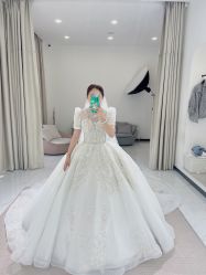 -禕·愫白婚纱商店