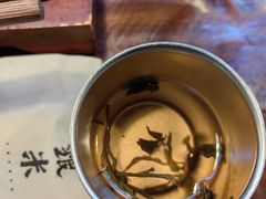 -银米·云南传统过桥米线(双廊黑金冠店)