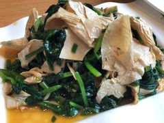 豆皮菠菜-秦香阁·西北家常菜(徐汇日月光中心店)