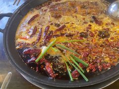 -黄潇洒老火锅(九眼桥宏济巷店)