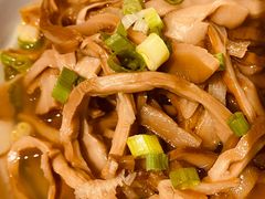 -霸蛮湖南菜·牛肉粉(荣京西街店)