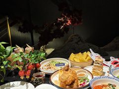 -唐猫庭院·千年陕菜(赛格国际购物中心店)