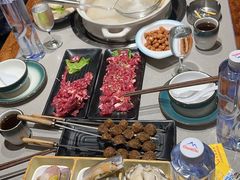-四点金粥底火锅(沂州里店)