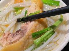 蒙自过桥米线-南蛮子(进贤路店)