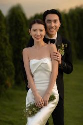 -喜爱高定婚纱摄影