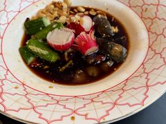 -香山湖家家宴(中山陵店)