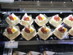 -好利来(高新枫叶广场店)