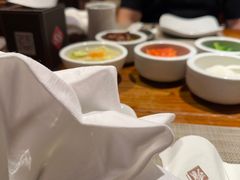 -萨拉伯尔(燕莎友谊商城店)
