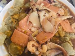 三鲜焖子-友利砂锅居(烟台店)