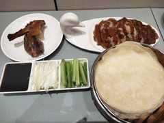 -梅利汴京烤鸭•开封豫菜地标店(东司门店)