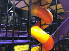 -Tenker Club弹刻极限主题公园 · 蹦床 · 团建 · 生日派对(大关店)