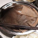 毛肚：非常新鲜，非常好吃。小酥肉